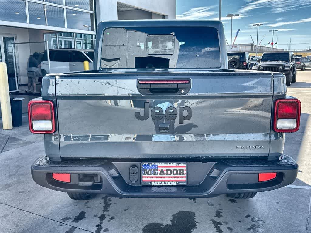 Thumbnail: 2026 Jeep Gladiator - 5