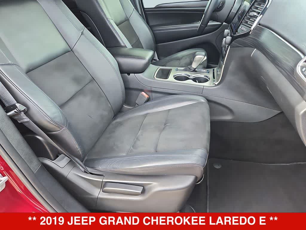 Thumbnail: 2019 Jeep Grand Cherokee - 22