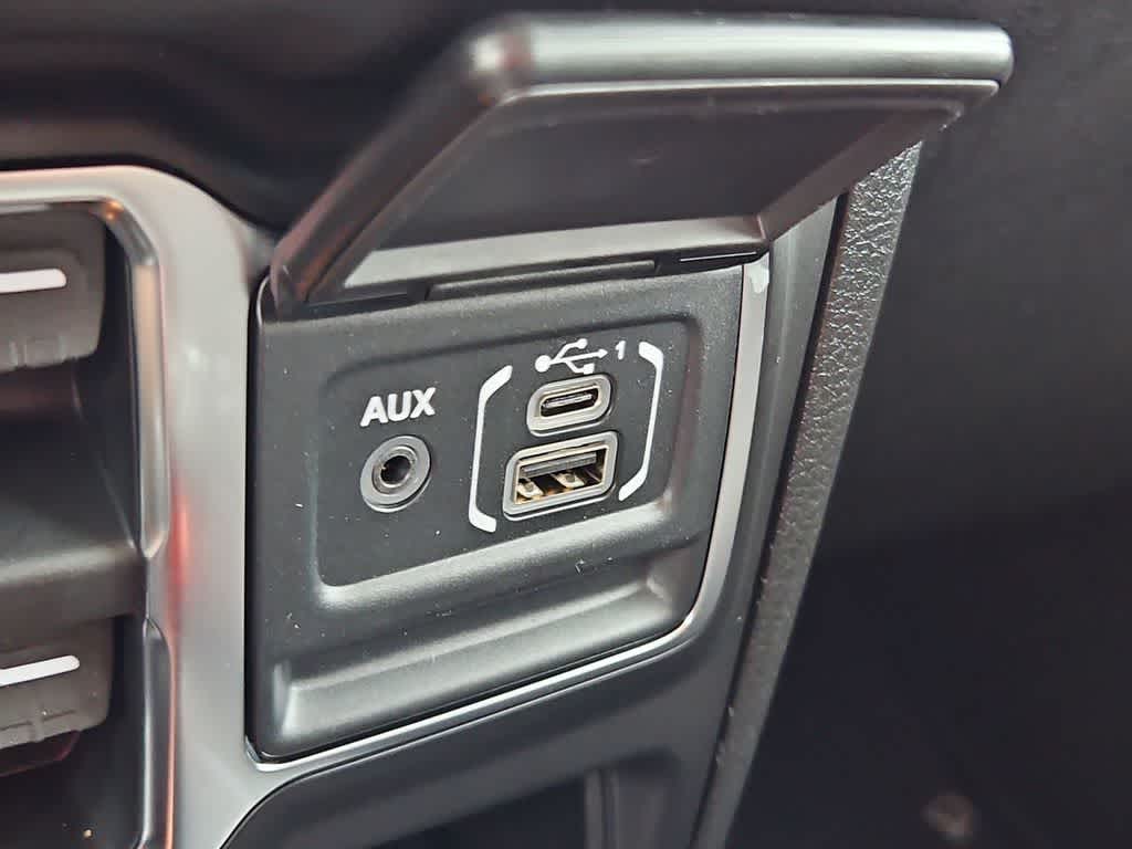 Thumbnail: 2026 Jeep Wrangler - 31