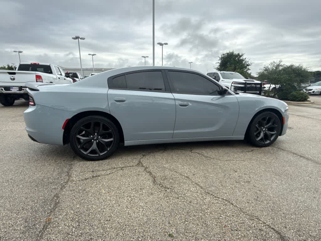Thumbnail: 2020 Dodge Charger - 6