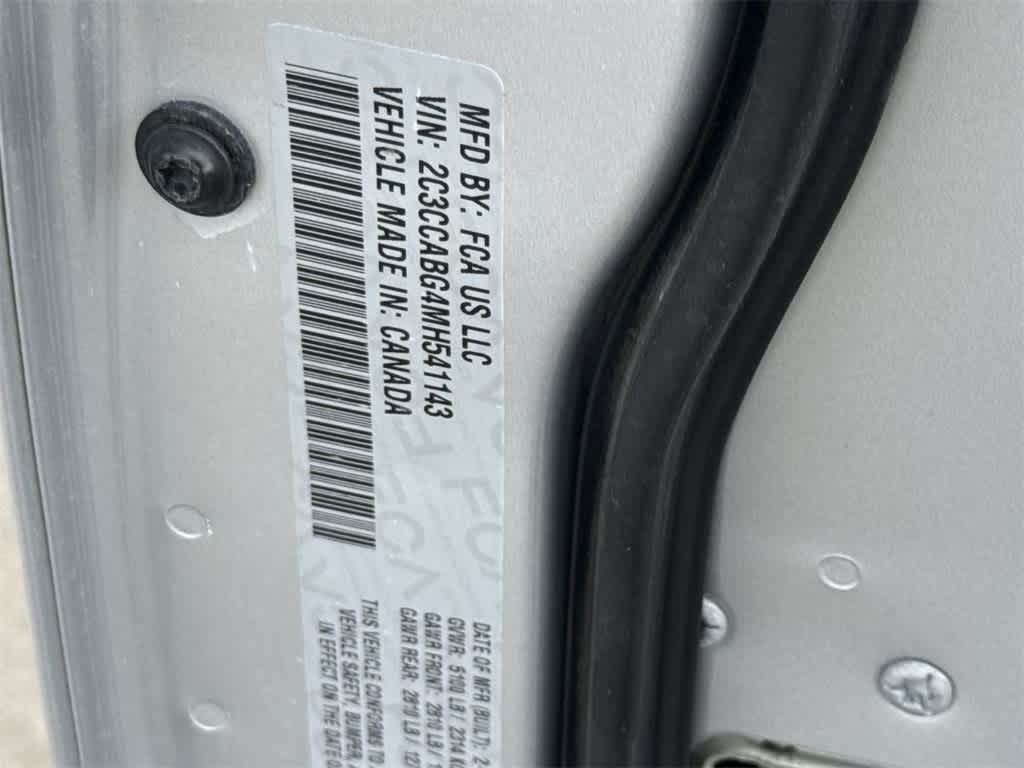 Thumbnail: 2021 Chrysler 300 - 23