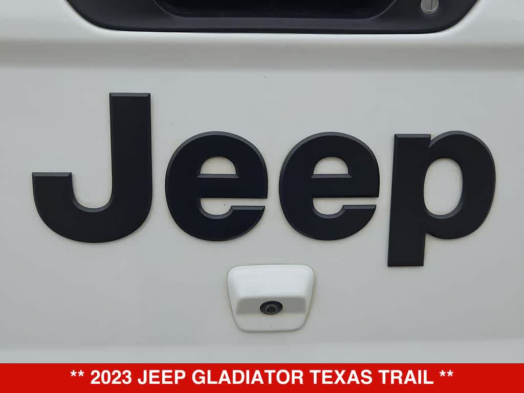 Thumbnail: 2023 Jeep Gladiator - 12