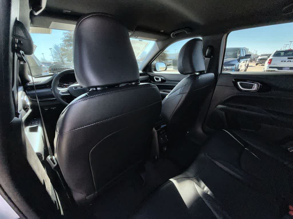 Thumbnail: 2026 Jeep Compass - 13