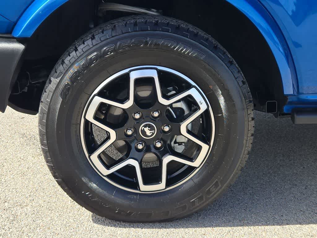 Thumbnail: 2024 Ford Bronco - 14