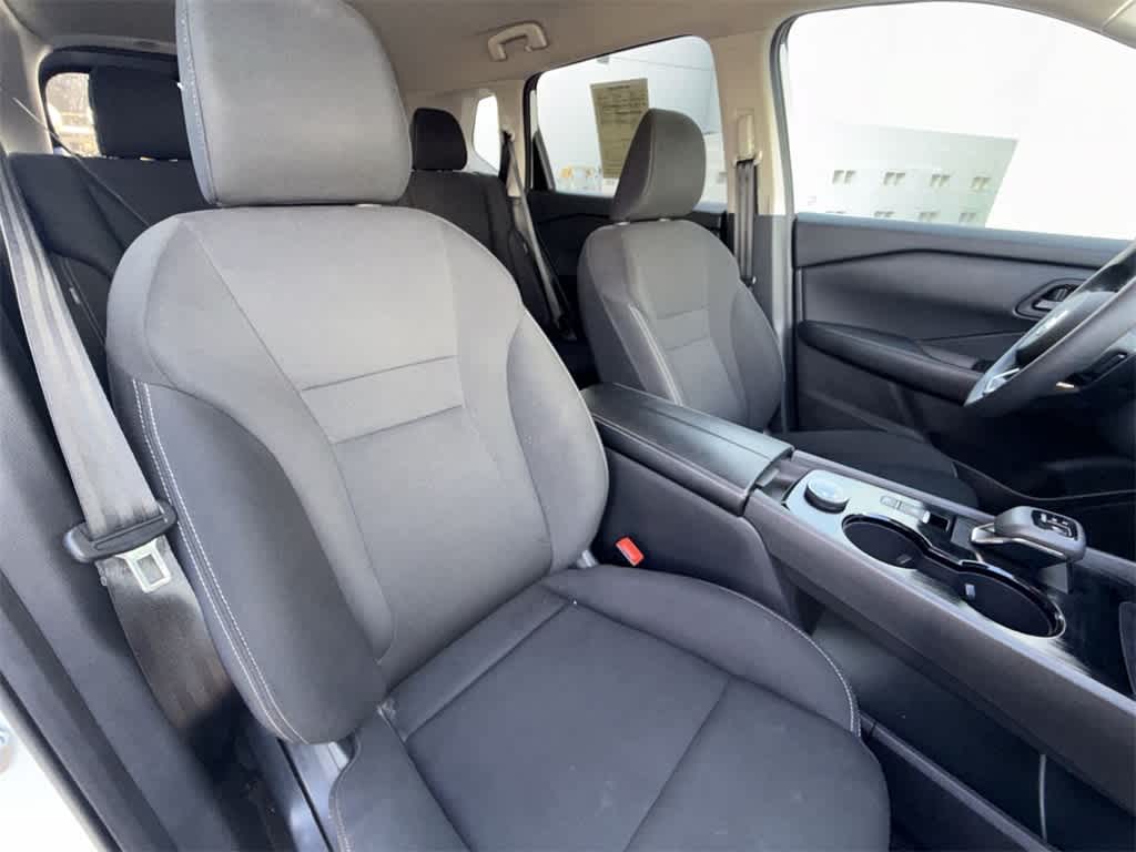 Thumbnail: 2024 Nissan Rogue - 12