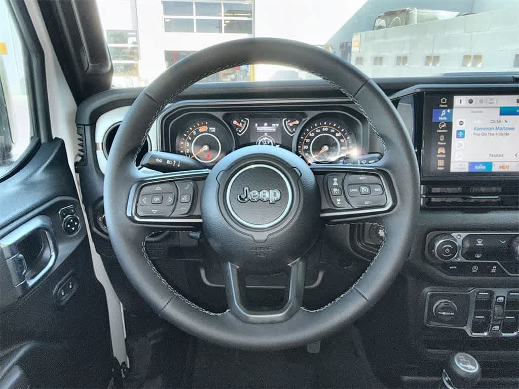 Thumbnail: 2025 Jeep Wrangler - 14