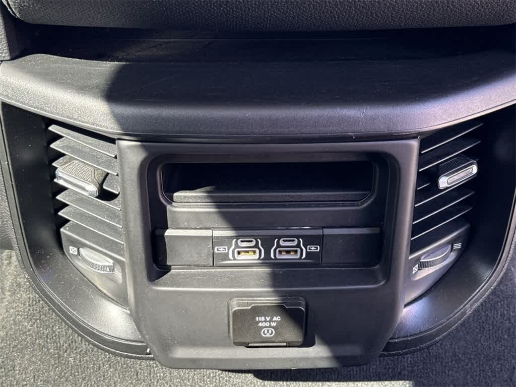 2022 RAM 1500 Laramie 19