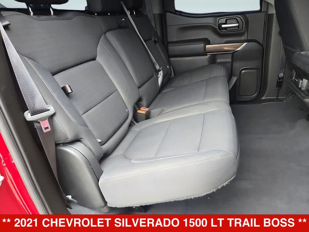 Thumbnail: 2021 Chevrolet Silverado 1500 - 21