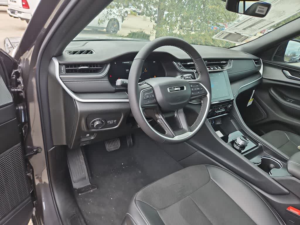 Thumbnail: 2025 Jeep Grand Cherokee L - 10