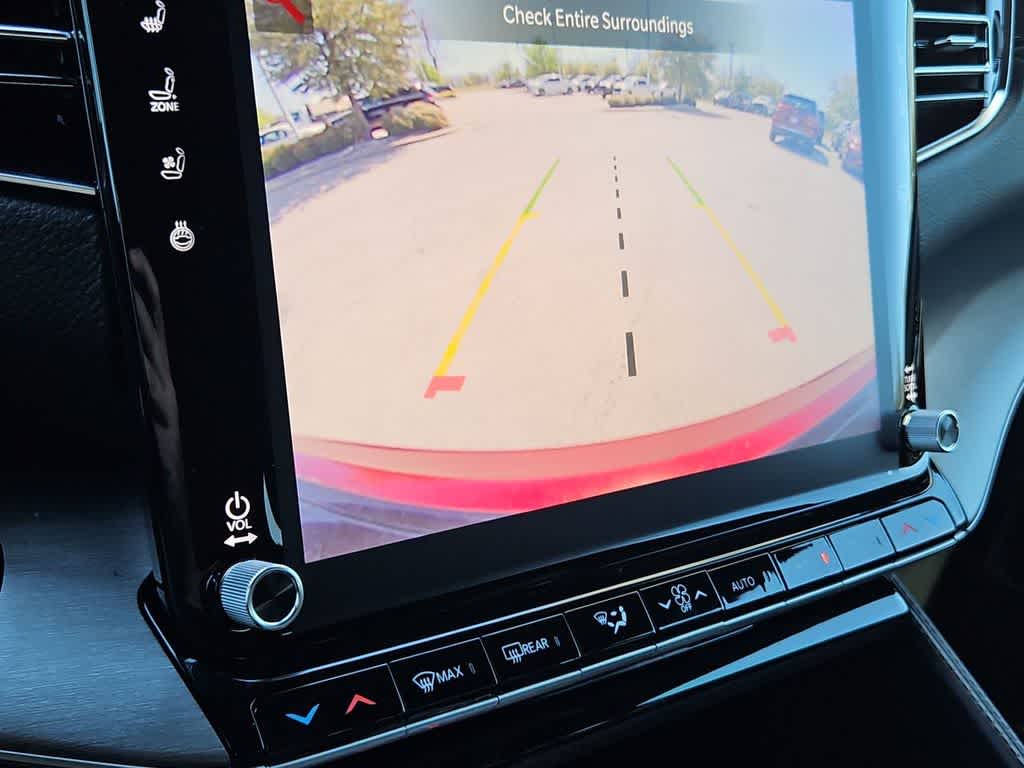 Thumbnail: 2026 Jeep Grand Wagoneer - 29