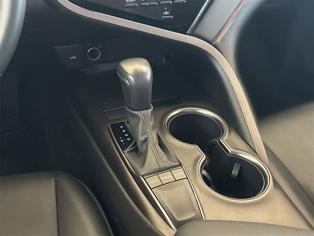 Thumbnail: 2023 Toyota Camry - 16