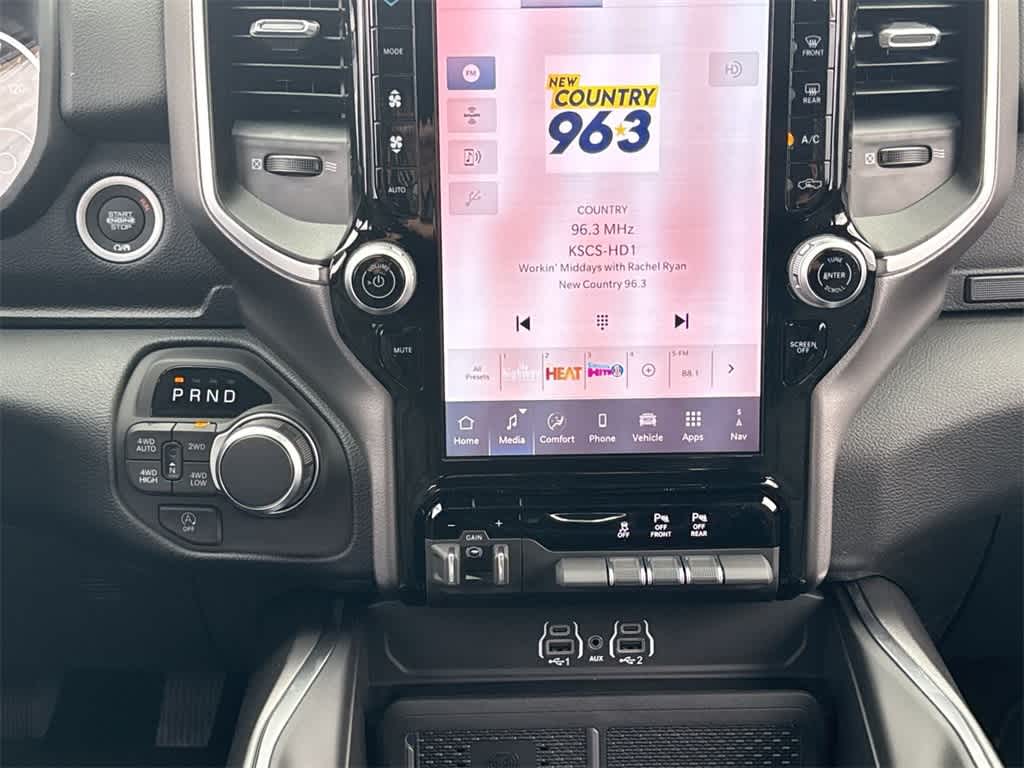 Thumbnail: 2026 RAM 1500 - 17