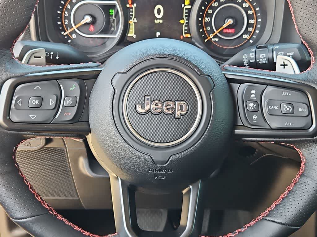 Thumbnail: 2026 Jeep Wrangler - 23