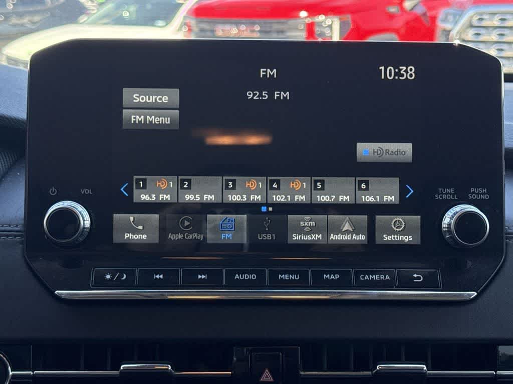 Thumbnail: 2024 Mitsubishi Outlander - 16