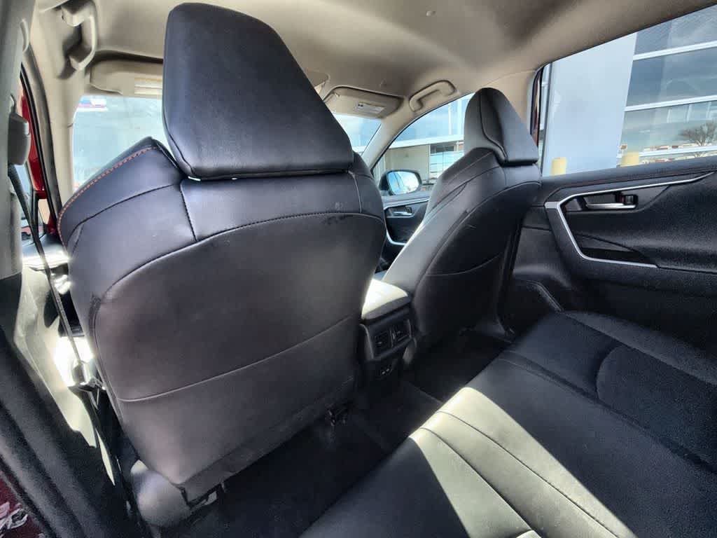 Thumbnail: 2024 Toyota RAV4 - 12