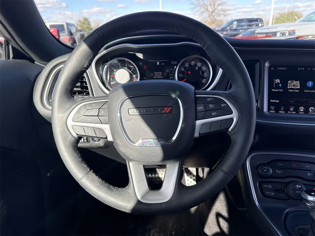 Thumbnail: 2016 Dodge Challenger - 16