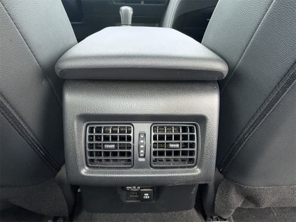 Thumbnail: 2025 Toyota Camry - 20