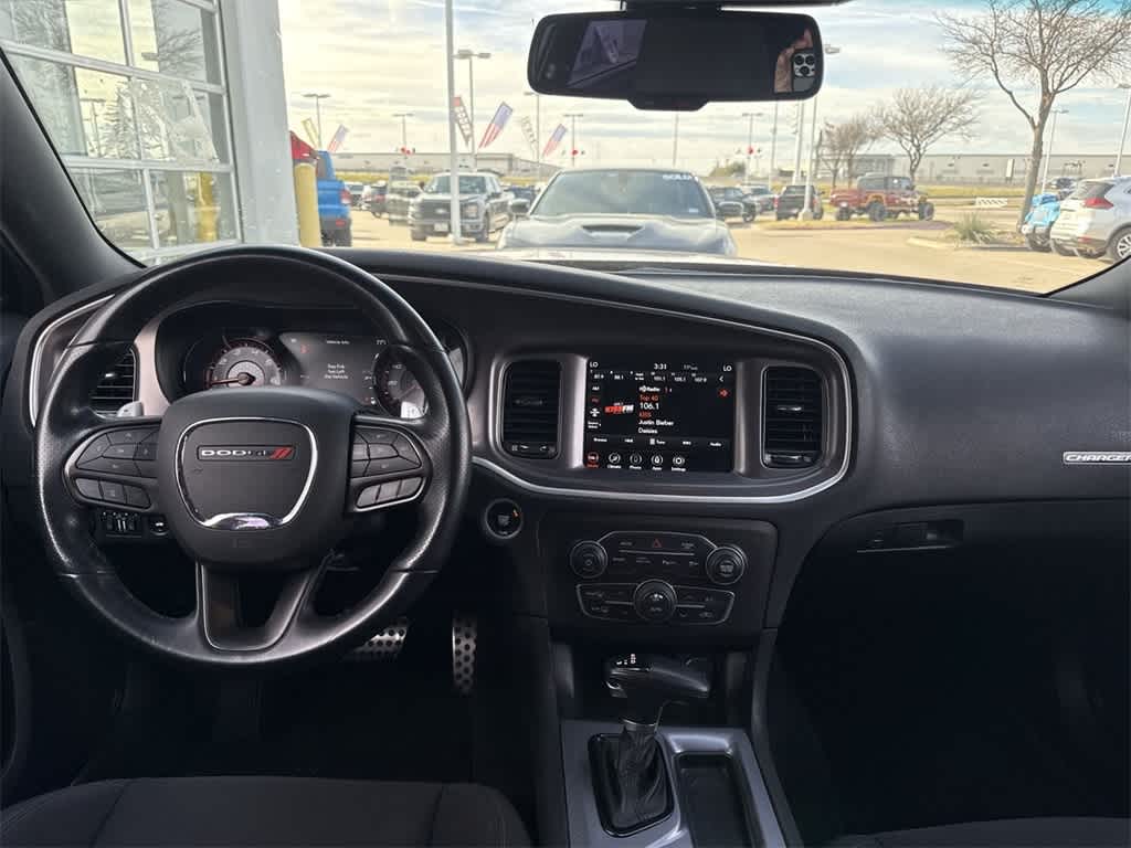 Thumbnail: 2022 Dodge Charger - 15