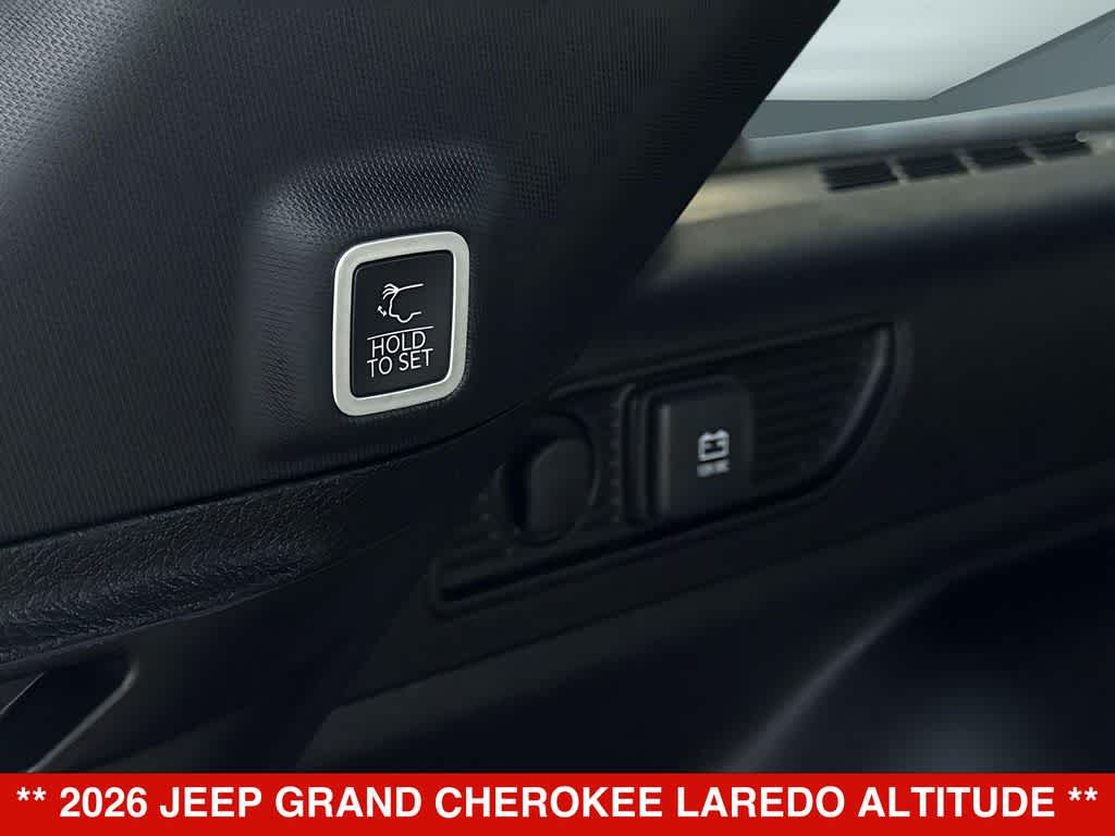 Thumbnail: 2026 Jeep Grand Cherokee - 24