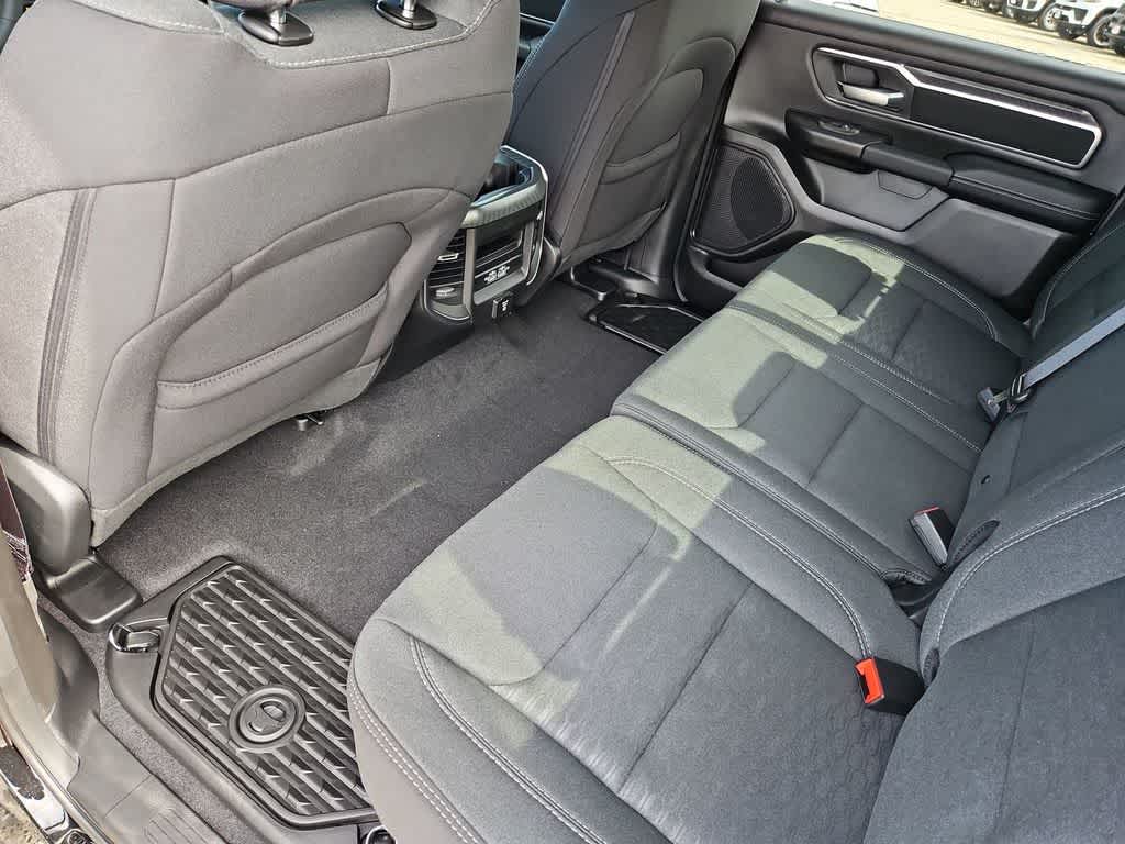 Thumbnail: 2026 RAM 1500 - 19