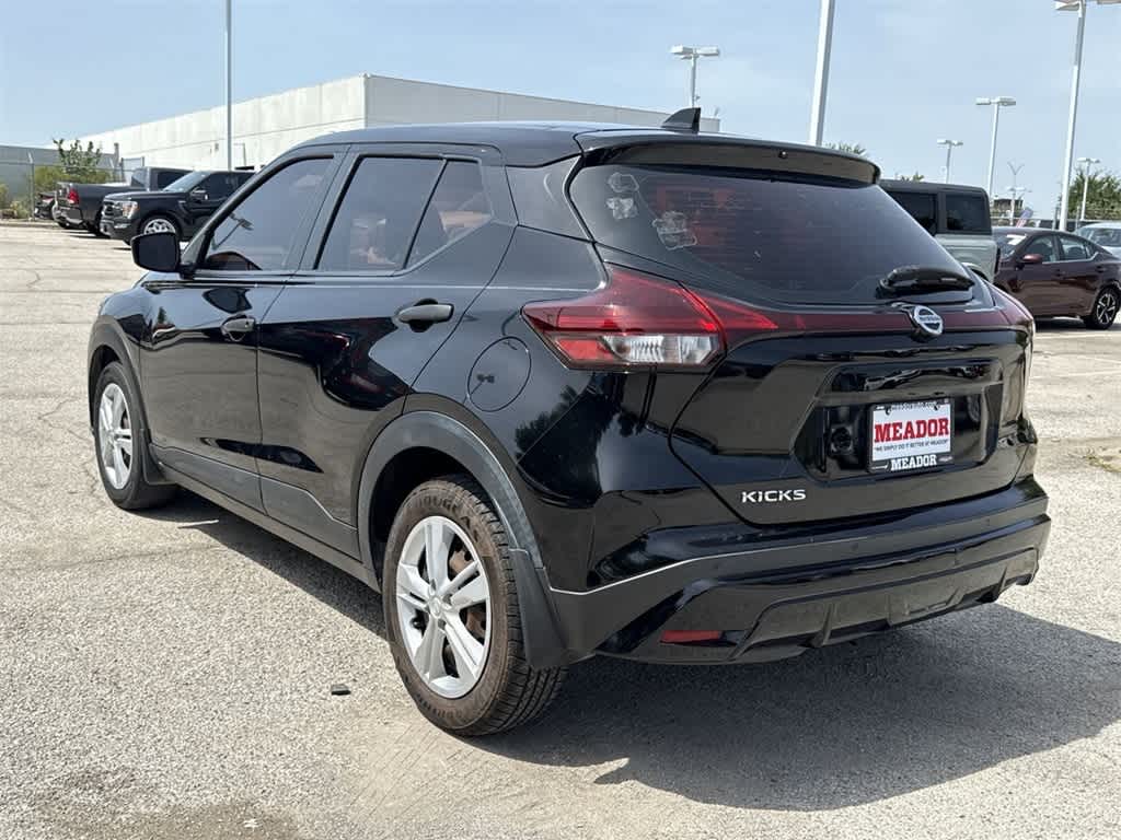 Thumbnail: 2021 Nissan Kicks - 4