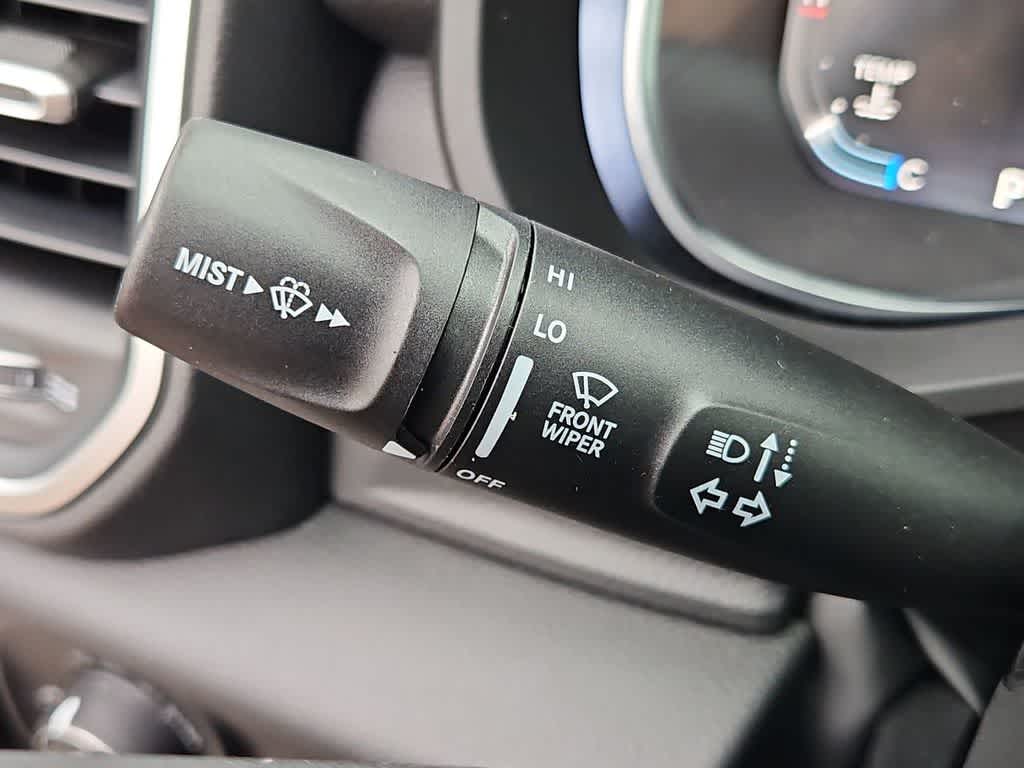 Thumbnail: 2026 RAM 1500 - 28