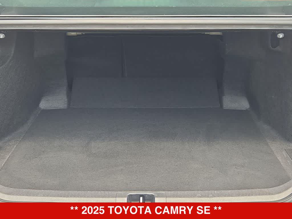 Thumbnail: 2025 Toyota Camry - 32