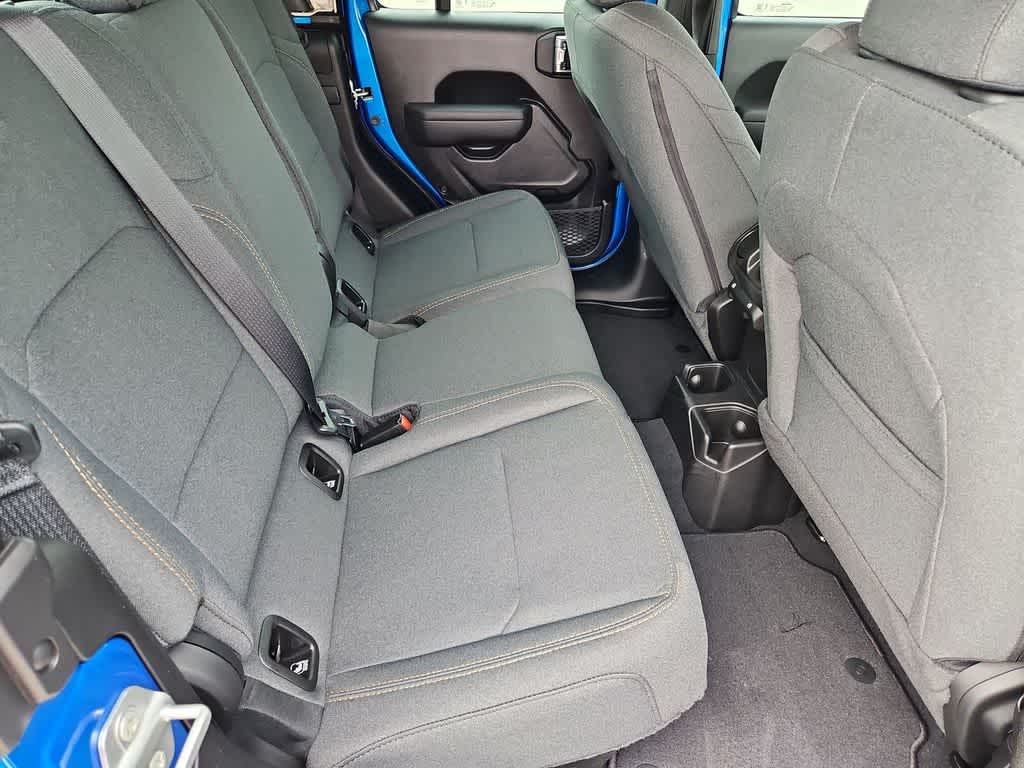 Thumbnail: 2026 Jeep Gladiator - 21