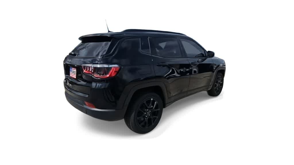Thumbnail: 2026 Jeep Compass - 9