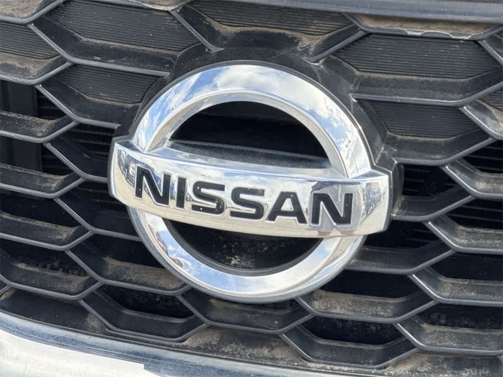 Thumbnail: 2016 Nissan Sentra - 8