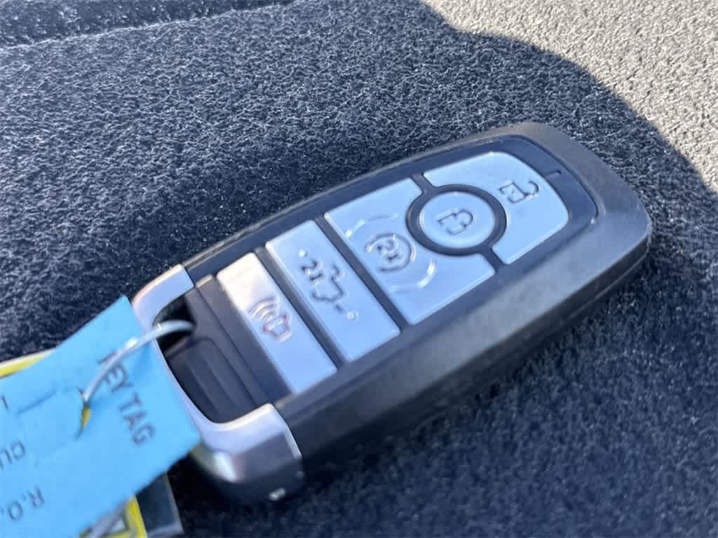 Thumbnail: 2022 Ford F-350 - 25