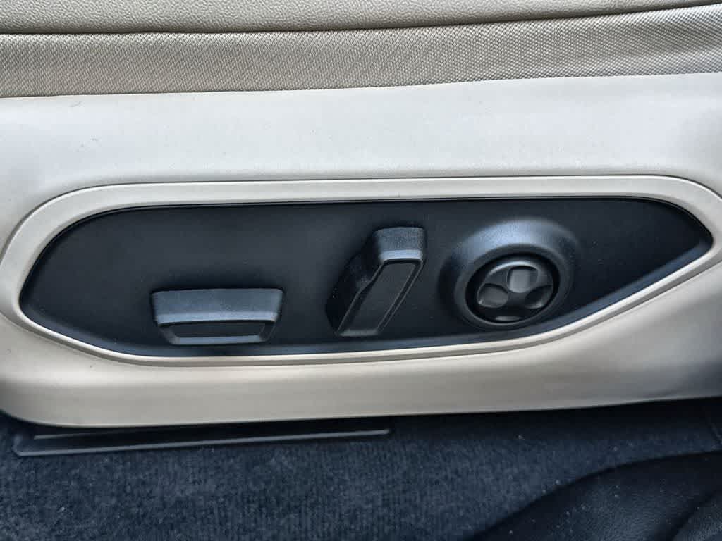 Thumbnail: 2025 Jeep Grand Cherokee - 24