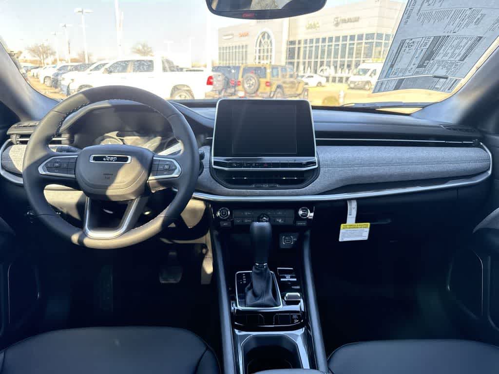 Thumbnail: 2026 Jeep Compass - 15