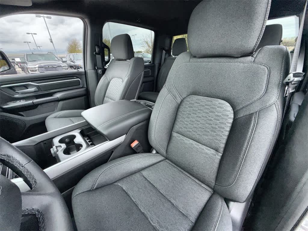 Thumbnail: 2026 RAM 1500 - 11