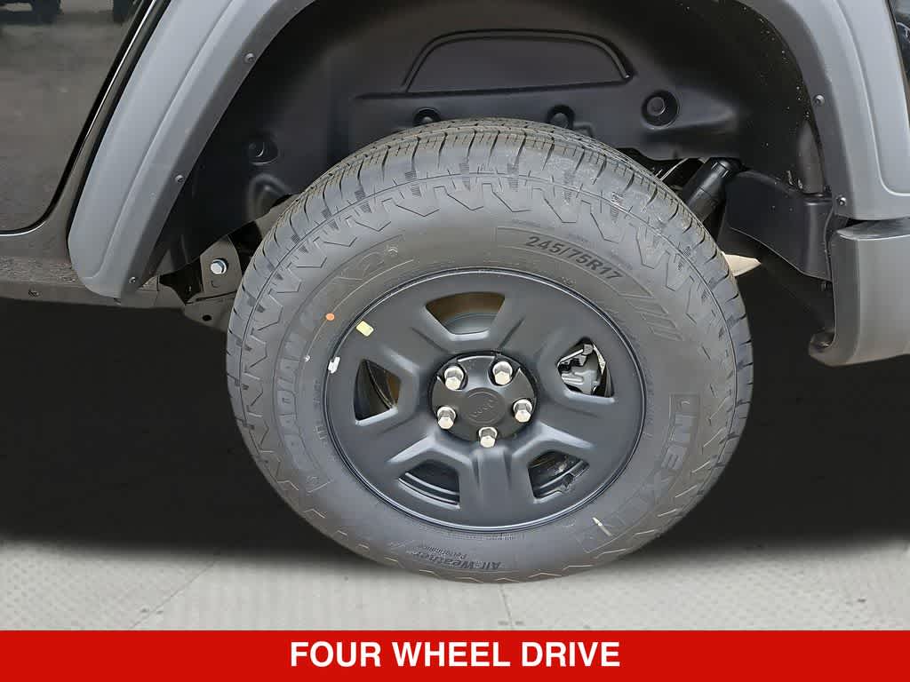 Thumbnail: 2026 Jeep Wrangler - 17