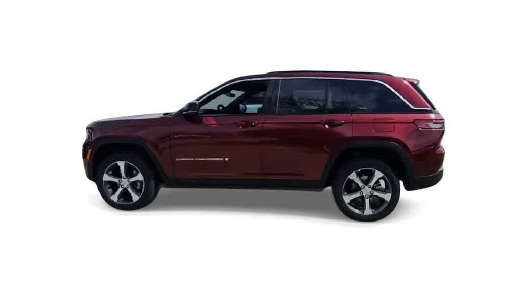 Thumbnail: 2026 Jeep Grand Cherokee - 5