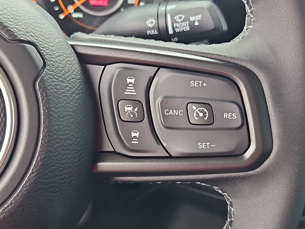 Thumbnail: 2026 Jeep Gladiator - 25