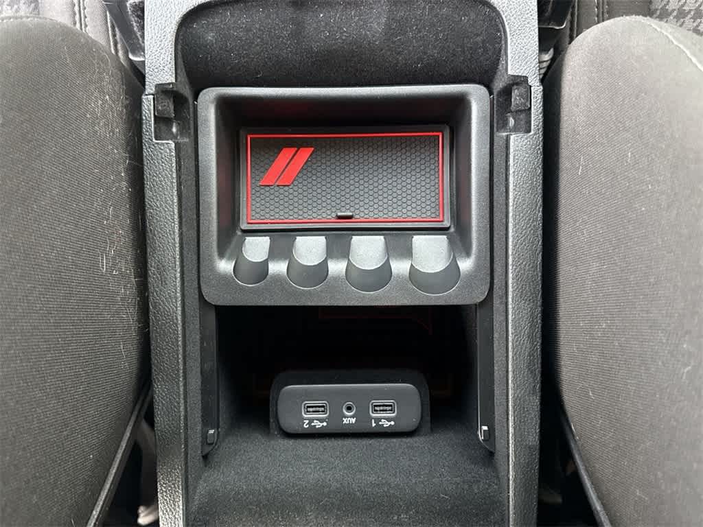 Thumbnail: 2022 Dodge Charger - 21