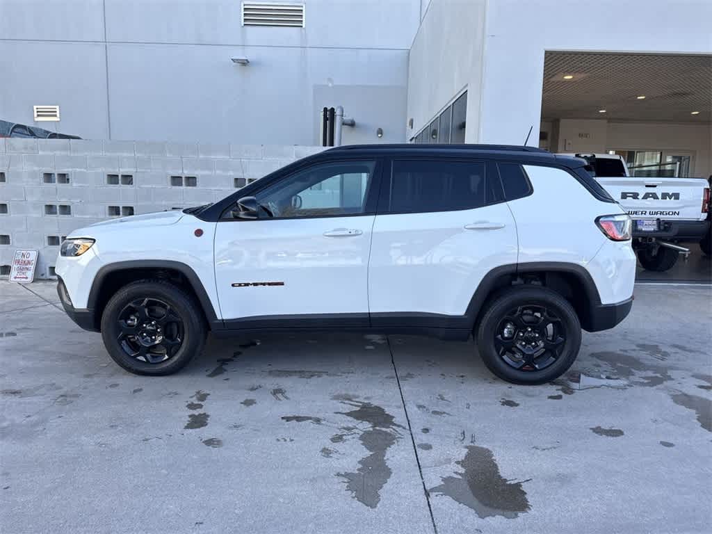 Thumbnail: 2023 Jeep Compass - 3