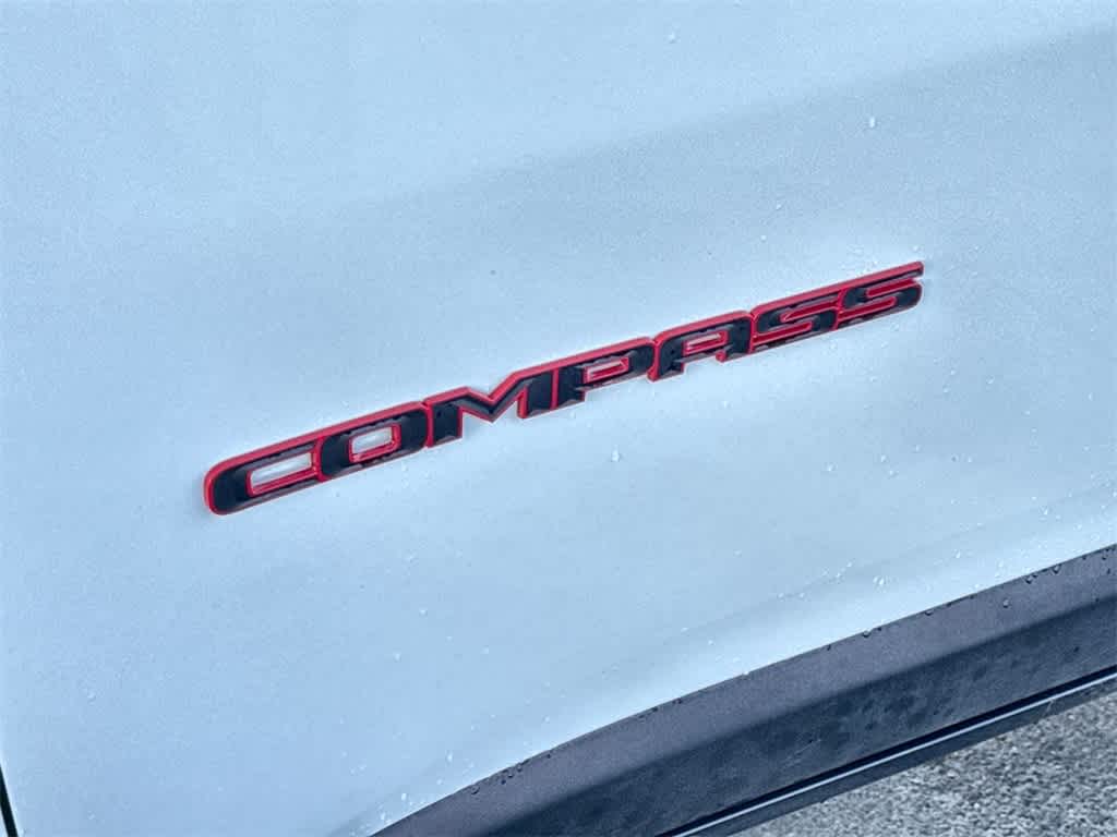 Thumbnail: 2023 Jeep Compass - 8