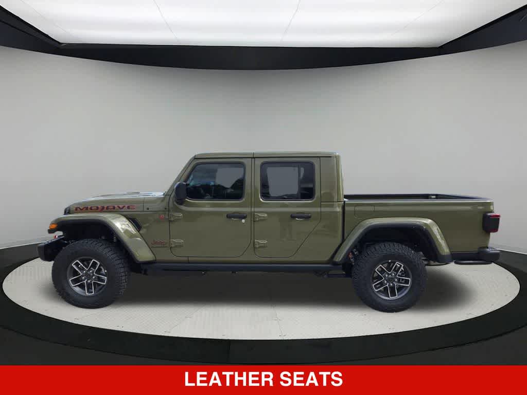 Thumbnail: 2026 Jeep Gladiator - 3