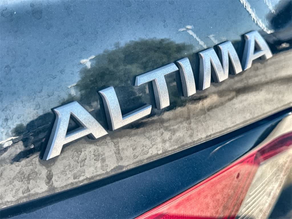 Thumbnail: 2023 Nissan Altima - 8