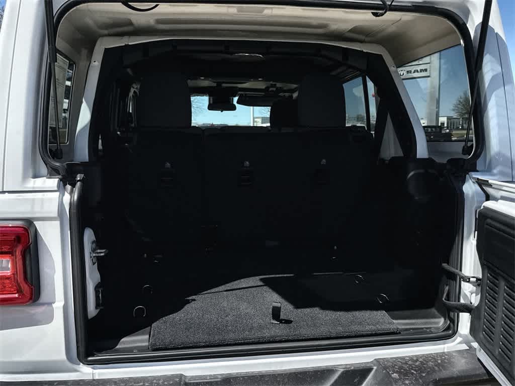 Thumbnail: 2025 Jeep Wrangler - 20