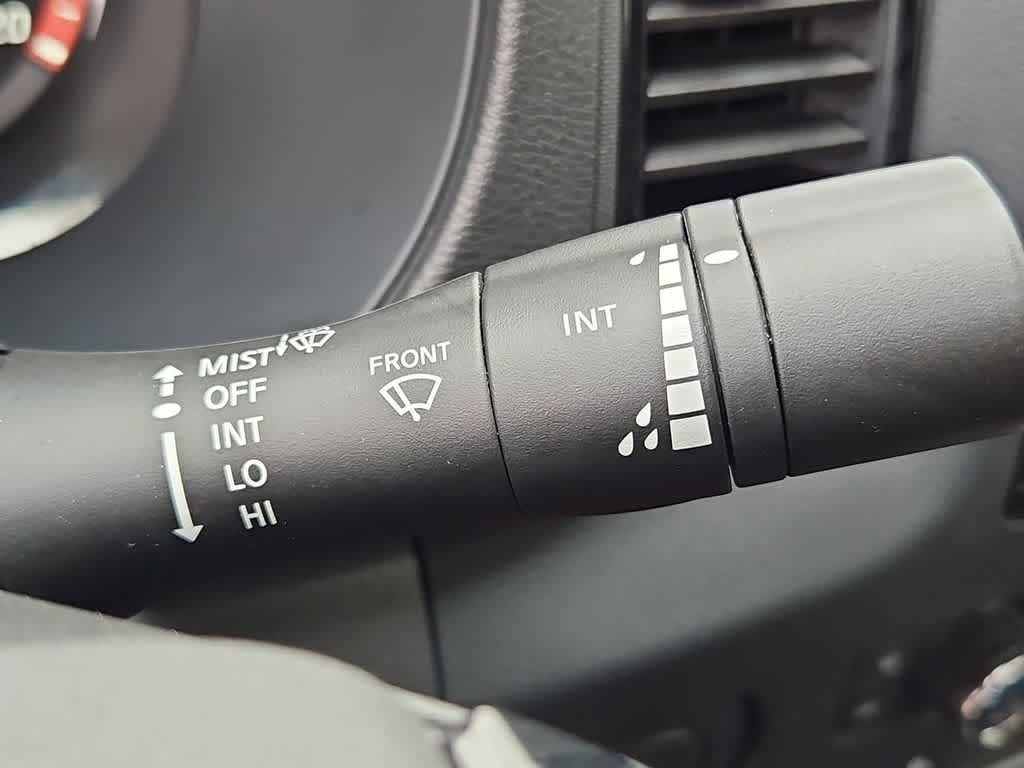 Thumbnail: 2023 Nissan Frontier - 28