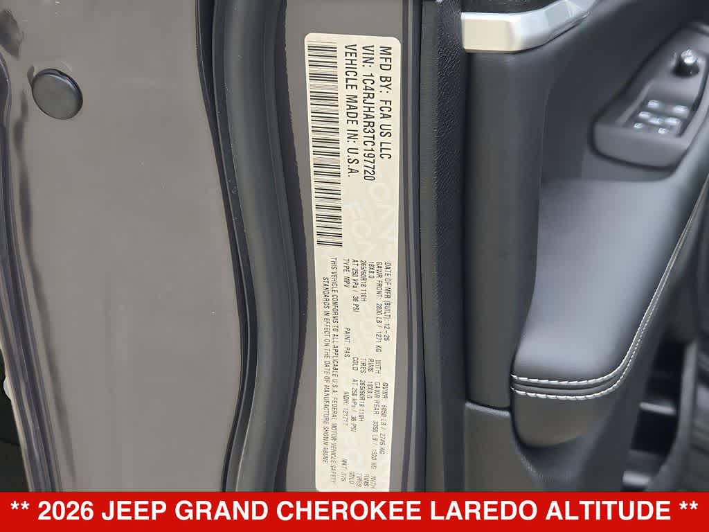 Thumbnail: 2026 Jeep Grand Cherokee - 38