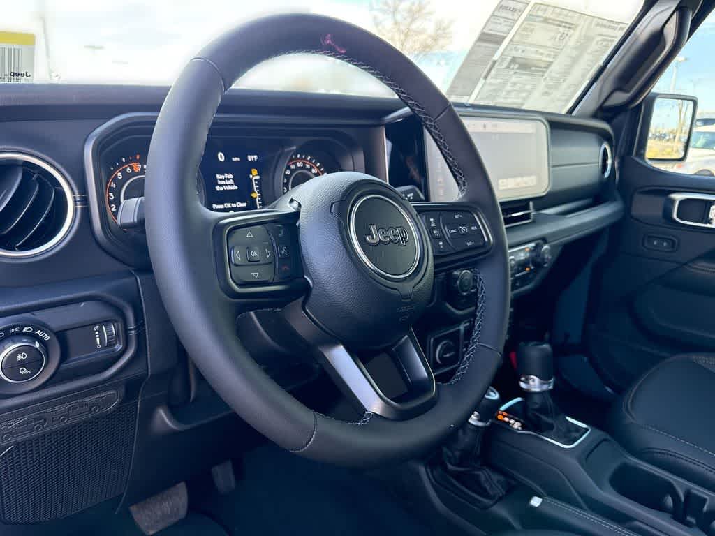 Thumbnail: 2026 Jeep Gladiator - 2