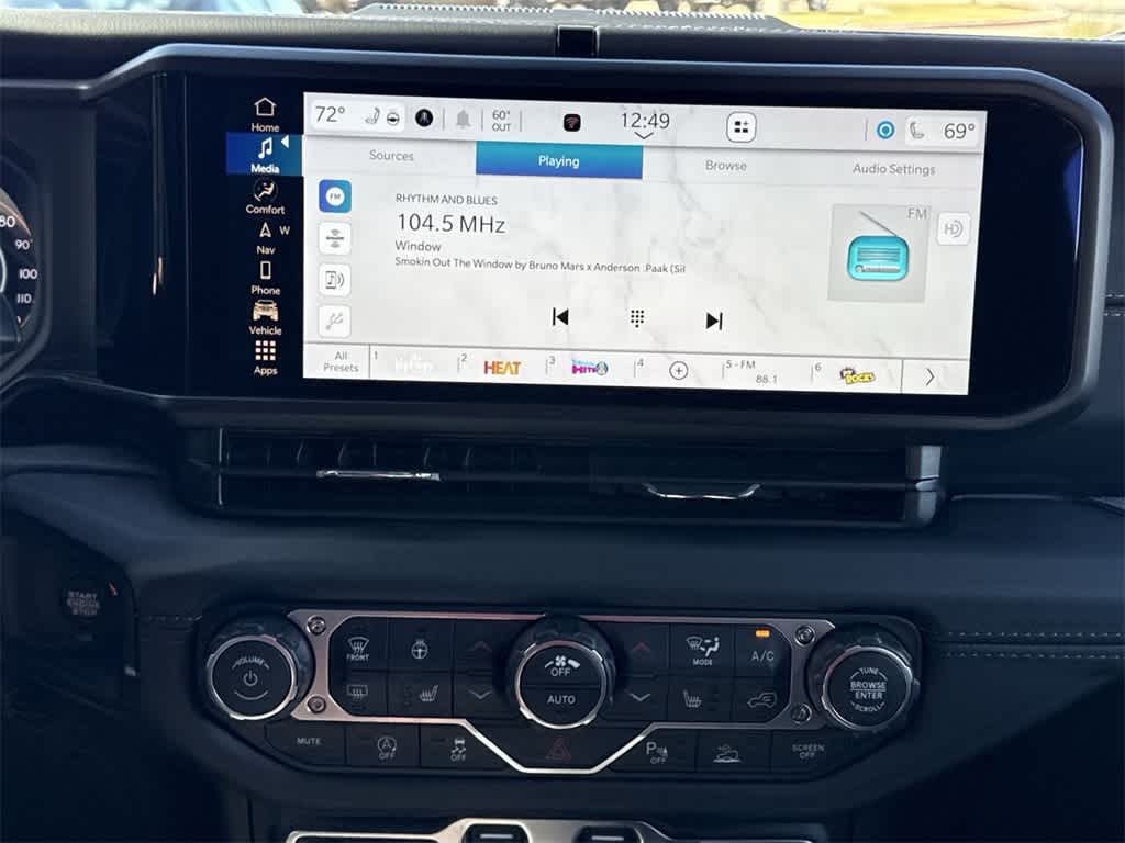 Thumbnail: 2026 Jeep Wrangler - 16