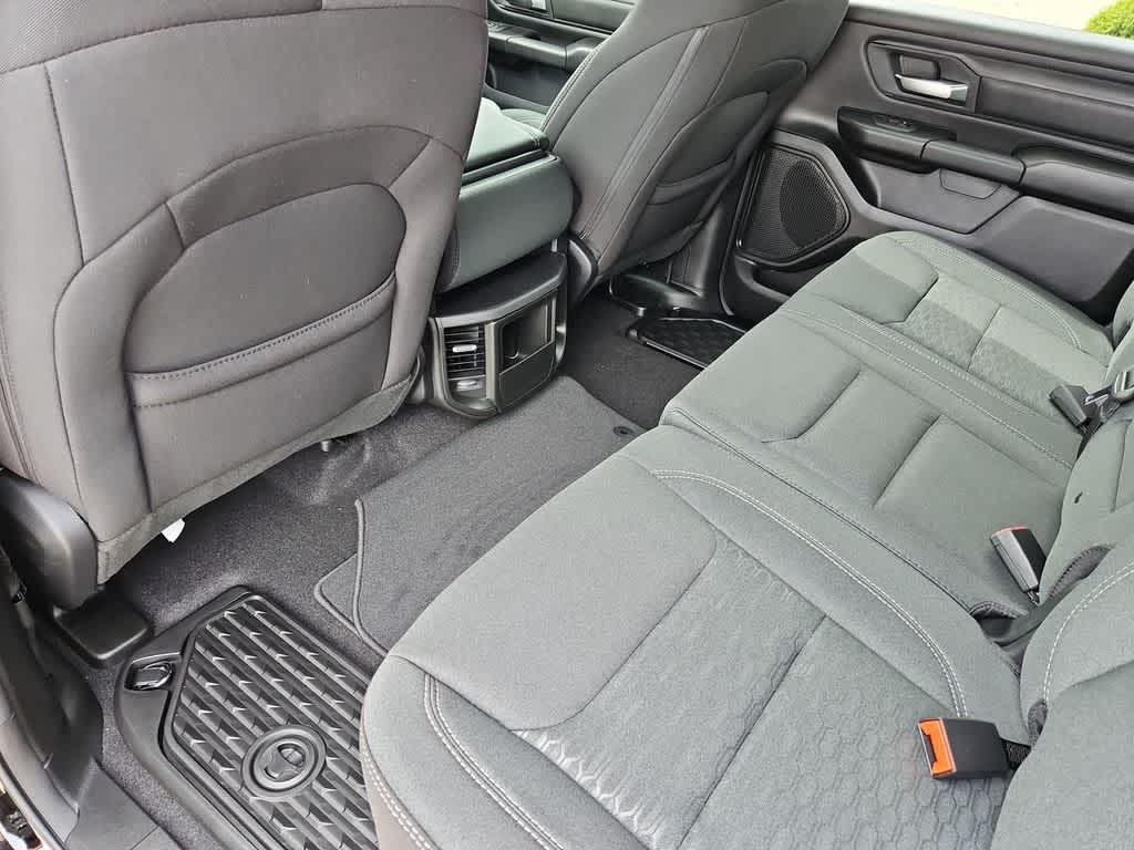 Thumbnail: 2026 RAM 1500 - 19