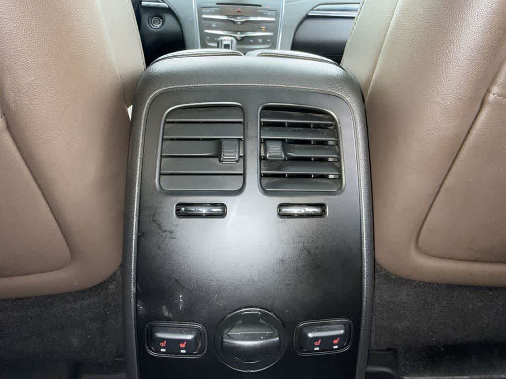 Thumbnail: 2015 Lincoln MKS - 20