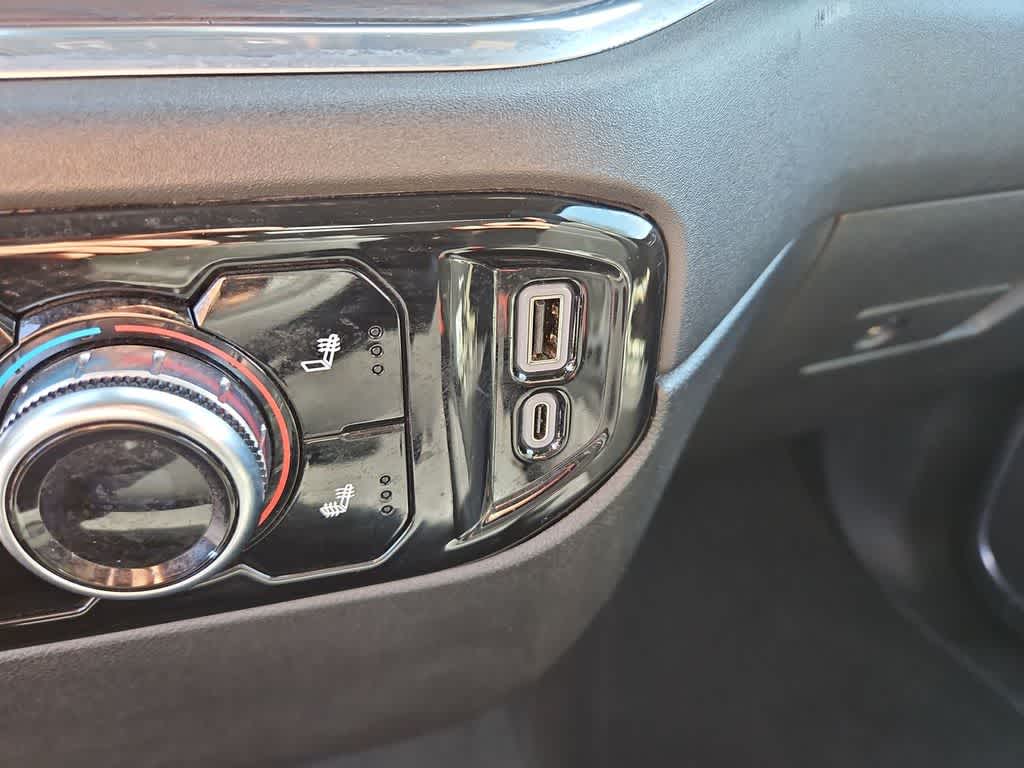 Thumbnail: 2024 GMC Sierra 1500 - 31